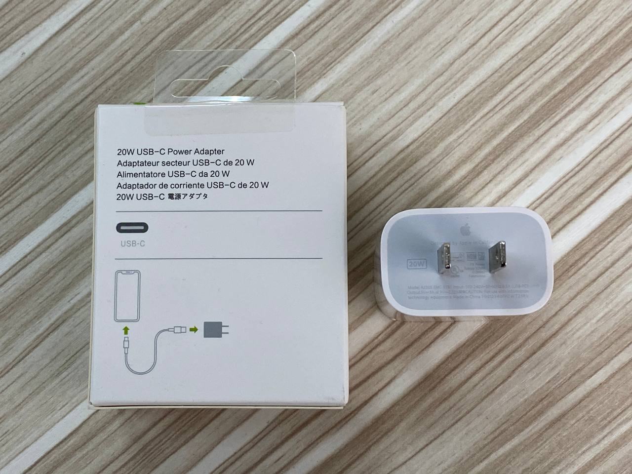 Adaptador Cargador iPhone 20W USB-C